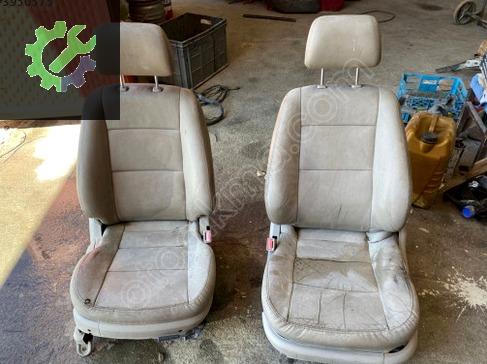 Renault Clio Sağ Ön Koltuk çıkma parça
