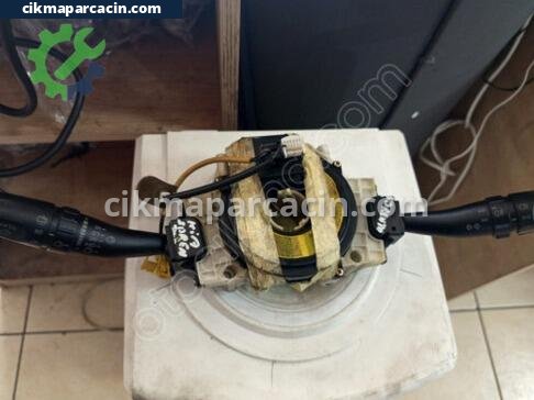 Kia Sorento Sinyal Kolu çıkma parça