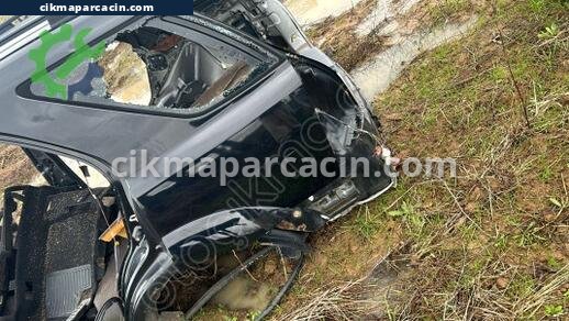 Kia Sorento Sol Arka Çamurluk çıkma parça