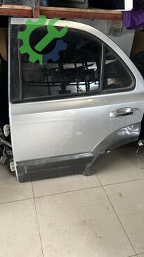 Kia Sorento Sol Arka Kapı çıkma parça
