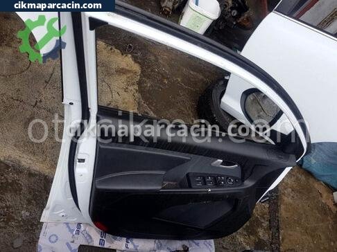 Kia Sportage Cam Düğmesi çıkma parça