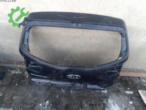 Kia Sportage arka bagaj kapağı