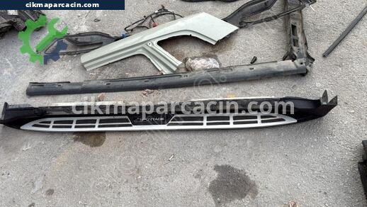 Kia Sportage Marşpiyel Sacı çıkma parça