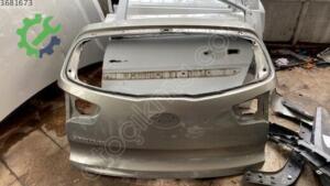 KİA SPORTAGE ORJİNAL TEMİZ ÇIKMA BAGAJ KAPAĞI