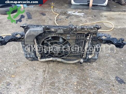 Kia Sportage Su Radyatörü çıkma parça