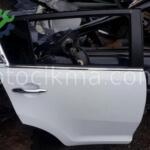 Kia Sportage Sağ arka kapı beyaz hatasız orjinal çıkma