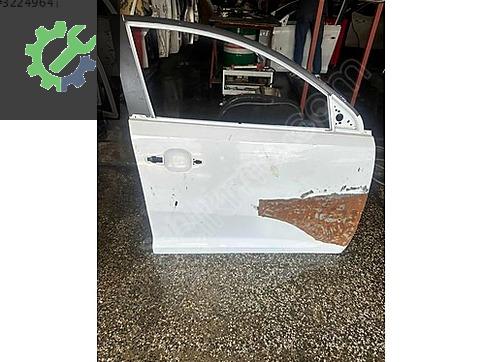 Kia Sportage Sağ Ön Kapı çıkma parça