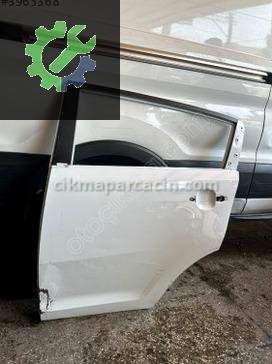 Kia Sportage Sol Arka Kapı çıkma parça