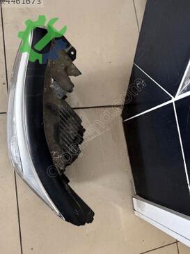 Kia Stonic Sol Ön Far çıkma parça