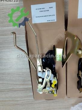 Hyundai Accent Sağ Ön Kapı Kilidi 81320-25030-81310-25030 çıkma parça
