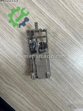 Suzuki Swift Sağ Ön Kapı Kolu 83110-63J20 çıkma parça