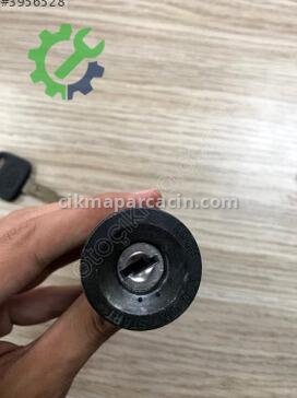 Toyota Corolla Kontak Seti 69057-12190 çıkma parça