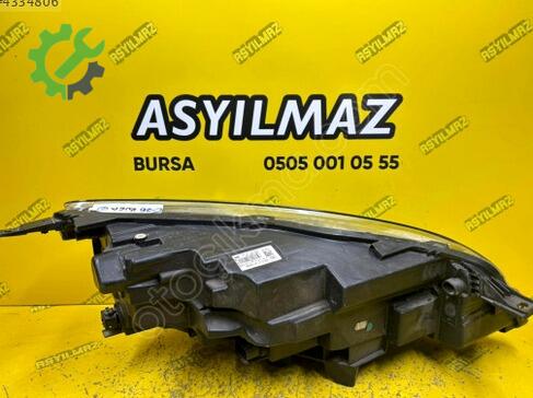 Ford Kuga Sol Ön Far çıkma parça