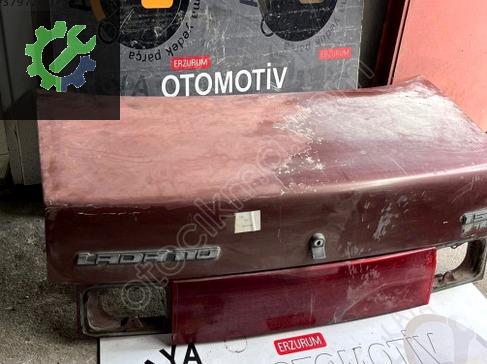 Lada Vega Bagaj Kapağı çıkma parça