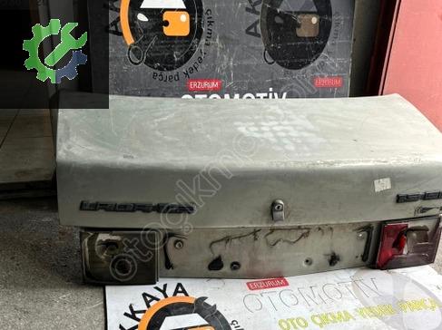 Lada Vega Bagaj Kapağı çıkma parça