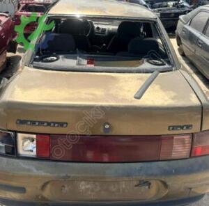 Lada Vega Bagaj Kapağı Çıkma