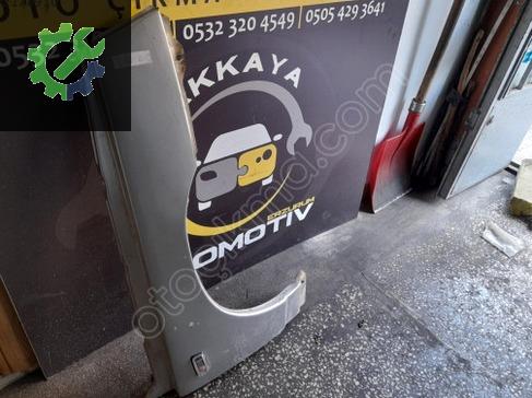 Lada Vega Sağ Ön Çamurluk çıkma parça