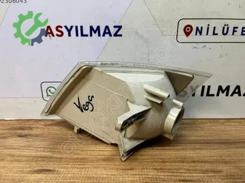 Lada Vega Sinyal çıkma parça