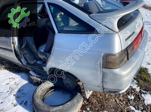 Lada Vega Sol Arka Çamurluk çıkma parça
