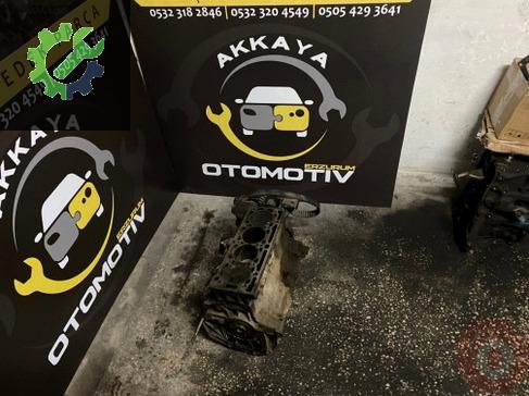 Renault Laguna Yarım Motor çıkma parça