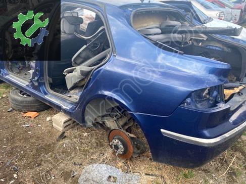 Renault Laguna Sol Arka Çamurluk çıkma parça