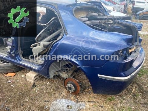 Renault Laguna Sol Arka Çamurluk çıkma parça