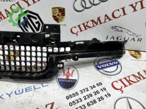 Land Rover defender ön tampon orta ızgara