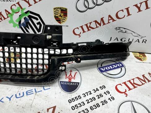 Land Rover Defender Tampon Izgarası çıkma parça