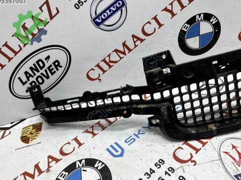 Land Rover Defender Tampon Izgarası L8B217F791A çıkma parça