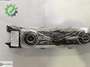 LAND ROVER DİSCOVERY 4 MÜZİK ÇALAR KONTROL PANELİ ( ORJİNAL )