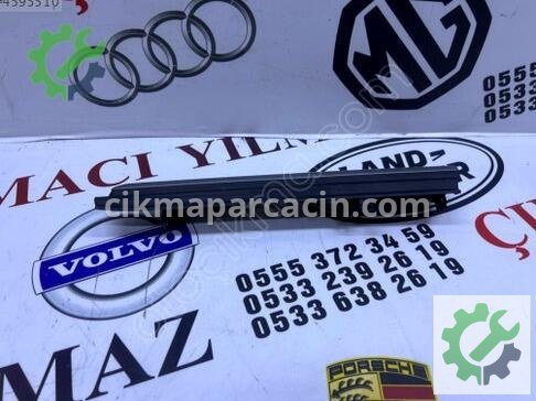 Land Rover Range Rover Sağ Ön Çamurluk BJ32280B10AB çıkma parça