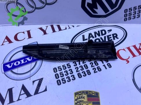 Land Rover Range Rover Sağ Ön Çamurluk BJ32280B10AB çıkma parça