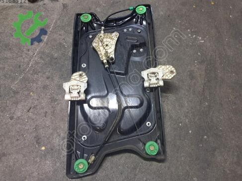 Land Rover Range Rover Sol Ön Cam Krikosu çıkma parça