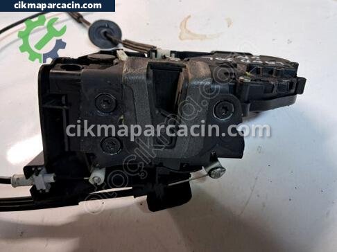 Land Rover Range Rover Sol Ön Kapı Kilidi çıkma parça