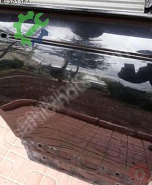 Land Rover Range Rover Sağ Arka Kapı çıkma parça