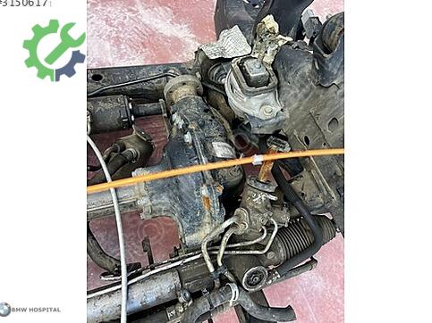 Land Rover Range Rover Ön Travers çıkma parça