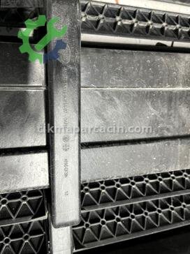 Land Rover Range Rover Hava Yönlendirici M8E28A118A çıkma parça