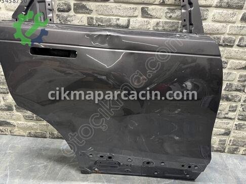 Land Rover Range Rover Sağ Arka Kapı çıkma parça