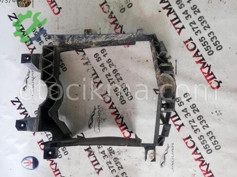 Land Rover Range Rover Intercooler Radyatörü çıkma parça
