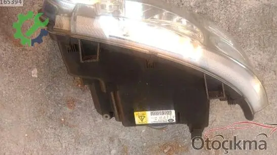 Land Rover Range Rover Sağ Ön Far çıkma parça