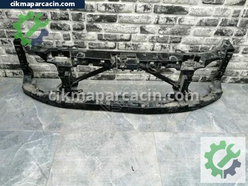 Land Rover Range Rover Ön Panel çıkma parça
