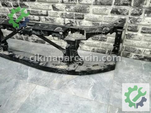 Land Rover Range Rover Ön Panel AH22-8A297-AA çıkma parça