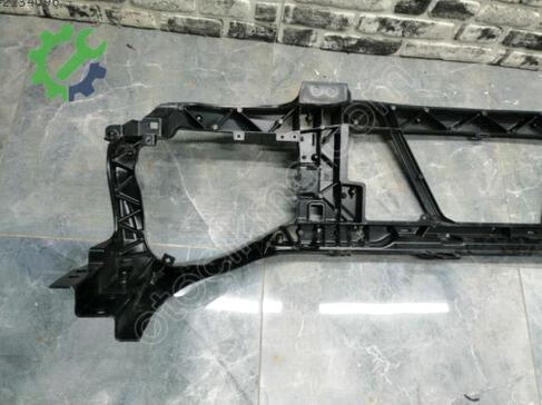 Land Rover Range Rover Ön Panel JK6216E144AA çıkma parça