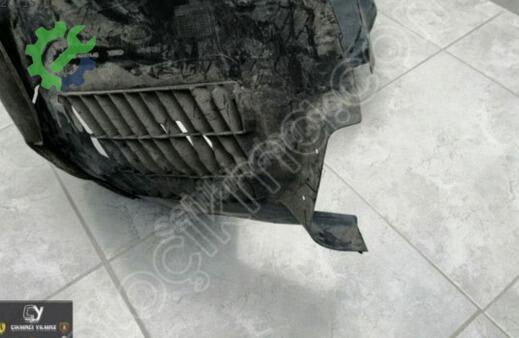 Land Rover Range Rover Davlumbaz J8A2-16A574-AD çıkma parça