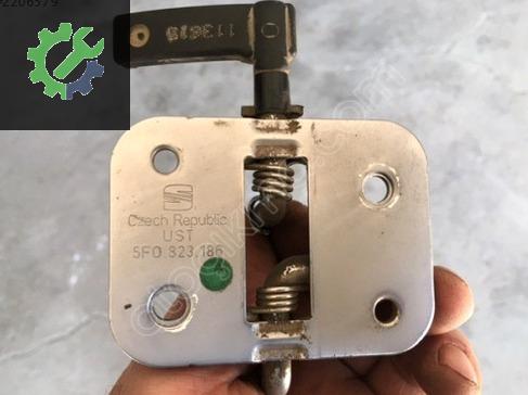 Seat Leon Kaput 5F0823186 çıkma parça