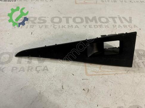 Seat Leon Cam Düğme Çerçevesi çıkma parça