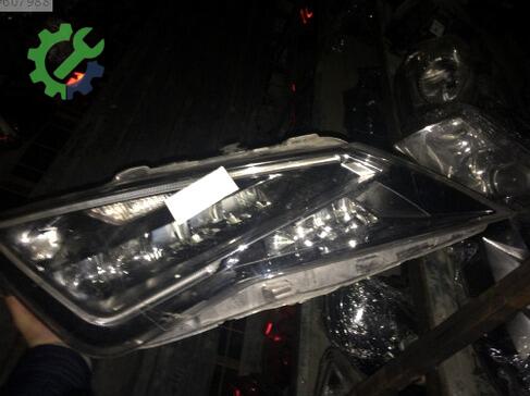 Seat Leon Far çıkma parça