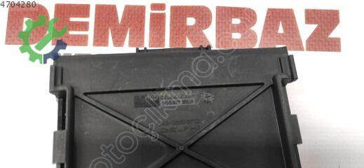 Volkswagen Golf Sigorta Kutusu 5Q0927165G çıkma parça