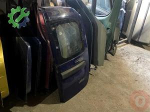 Logan MCV Sağ Arka Kapı Hatasız Orijinal Çıkma