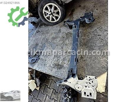 Peugeot 2008 Arka Dingil çıkma parça